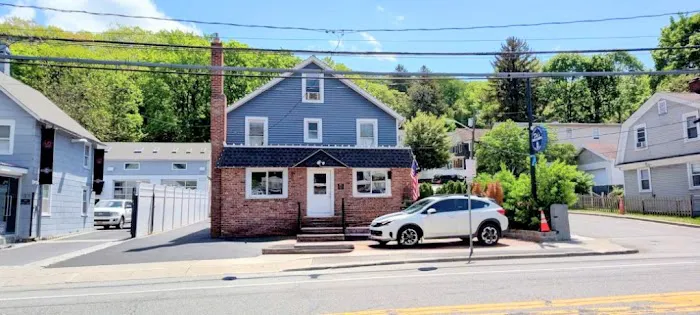 Del's Bar & Grill Picture 2