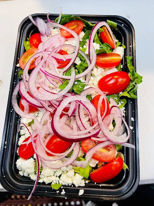 AMERICAN HOUSE SALAD AND BREAKFAST Picture 3