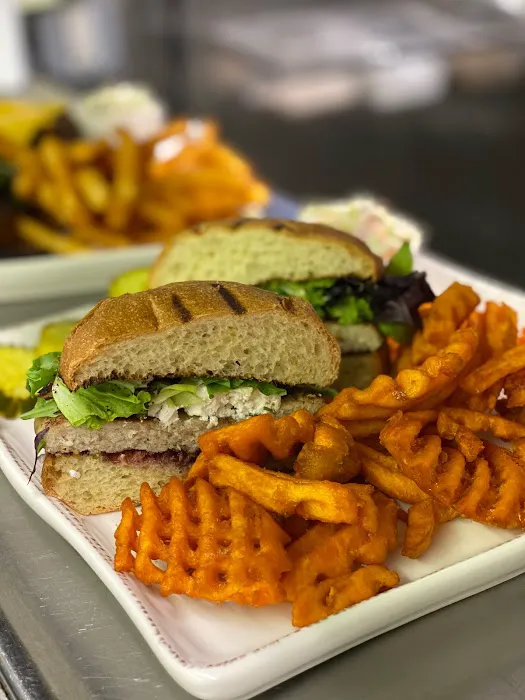 Coach Meeting House Picture 1