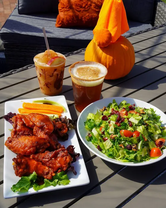 Carriage House Wine Bar Picture 9