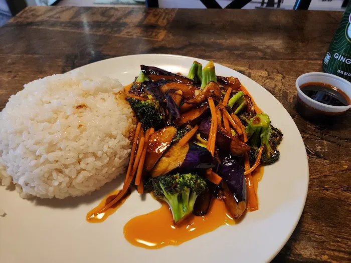 H Noodle House 奶奶食堂 Picture 2