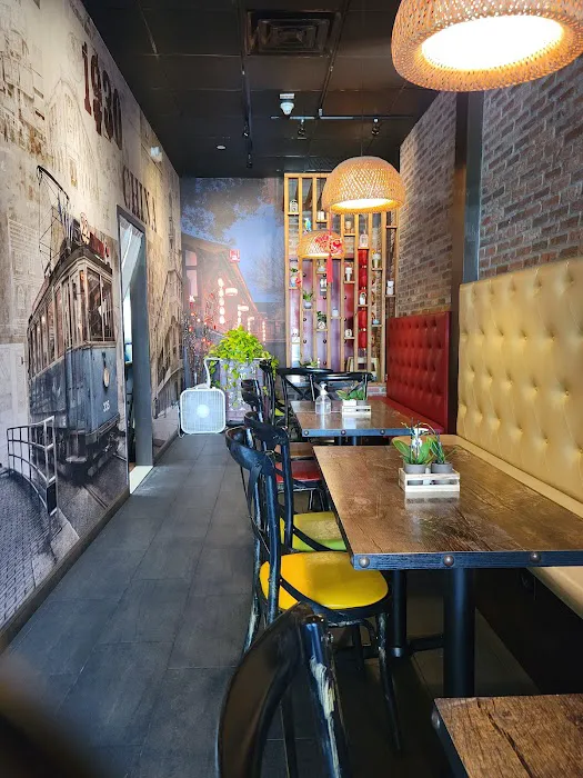 H Noodle House 奶奶食堂 Picture 6