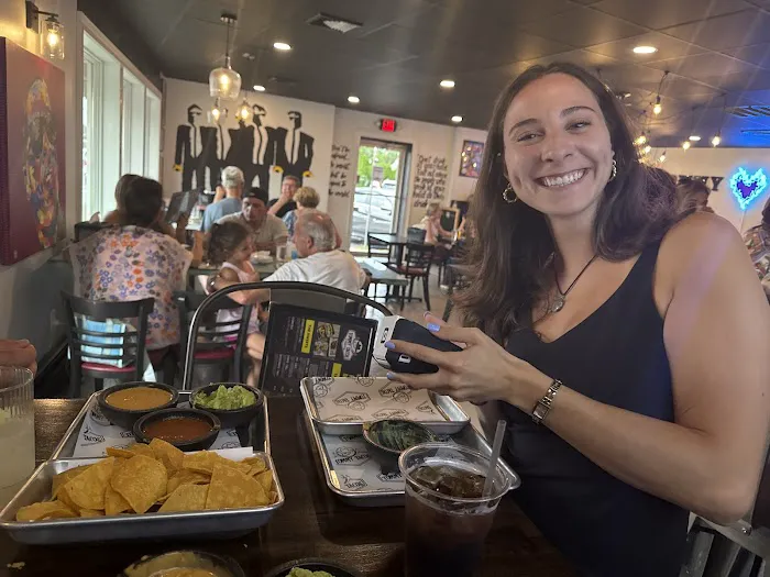 Tommy Tacos y Tequila Picture 7