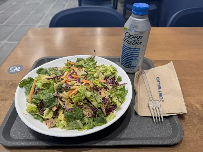 Just Salad Picture 3