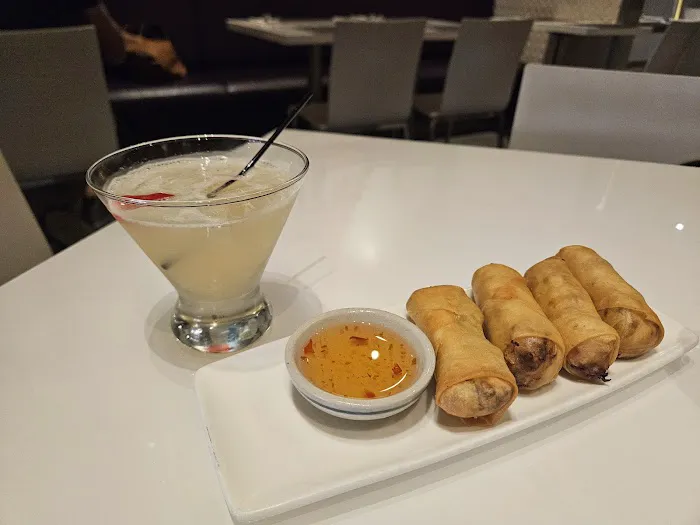 Sawasdee Thai Elevated Picture 3