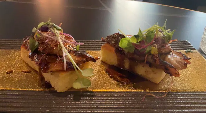 Mihana Modern Japanese & Lounge Picture 2