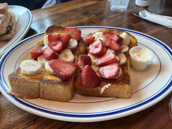 Broadway Diner Picture 8