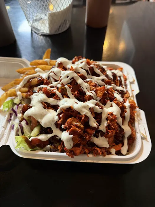 Hamza & Madina Halal Food Picture 4