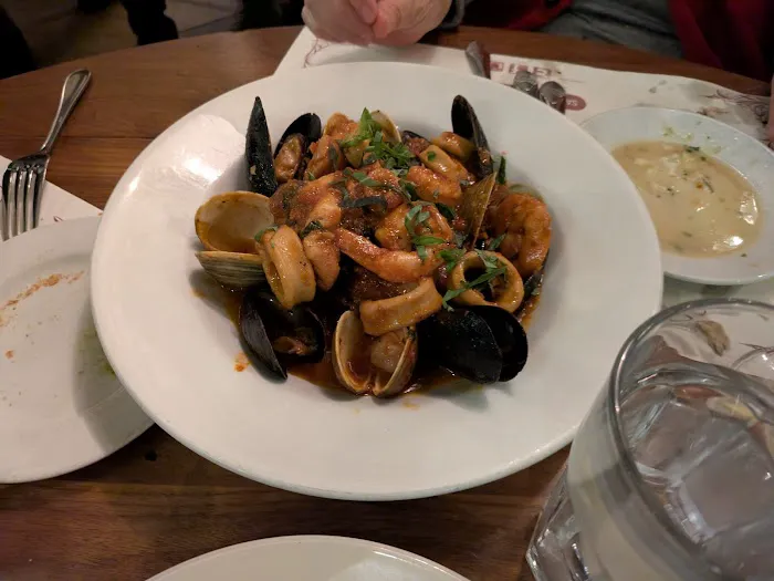 Sage Bistro Moderne Picture 9