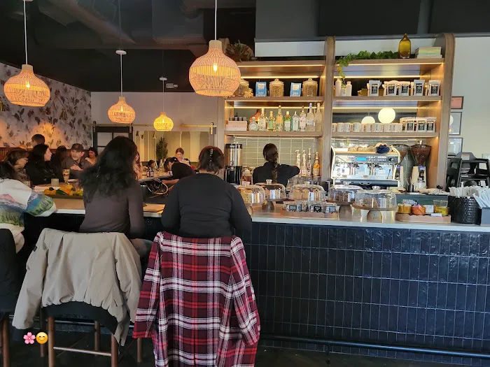 The Granola Bar Picture 3