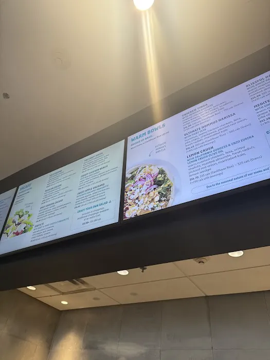 Chopt Creative Salad Co. Picture 7