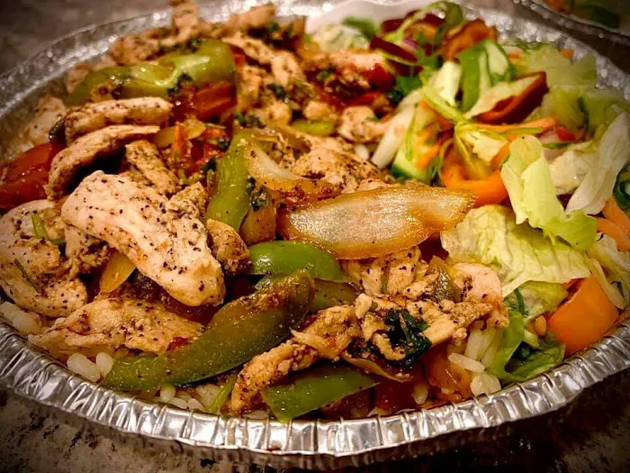 Aubergine Food Truck Picture 3