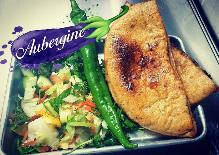 Aubergine Food Truck Picture 8