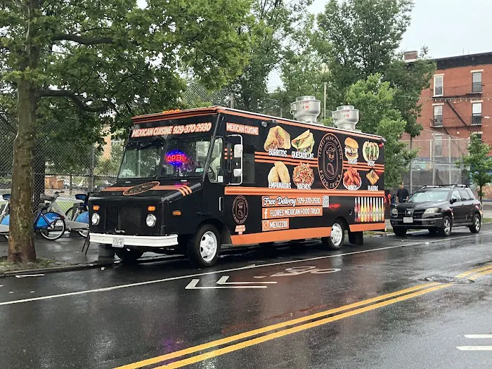 Flores Mexican Food Truck Picture 1