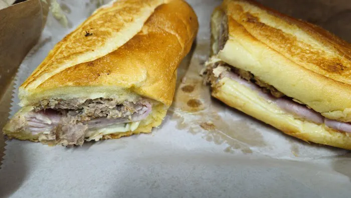 Roast Sandwich House Picture 2