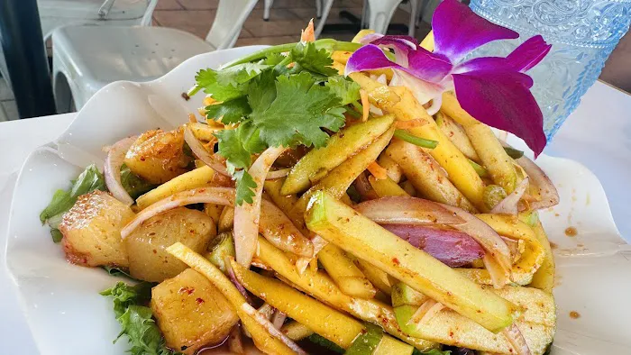 The Theo Thai Bistro Picture 1