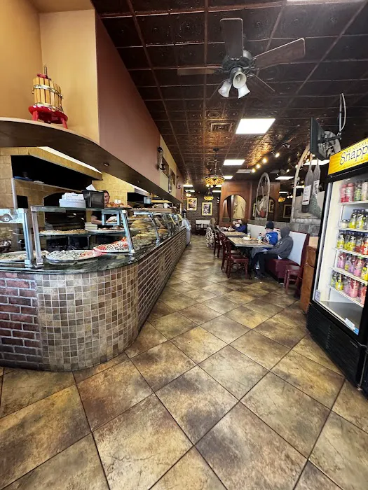 Pat's Pizza Picture 4