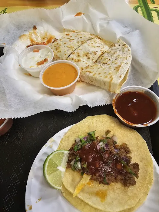 Taco Perfectos Halal Mexican Restaurant Picture 3