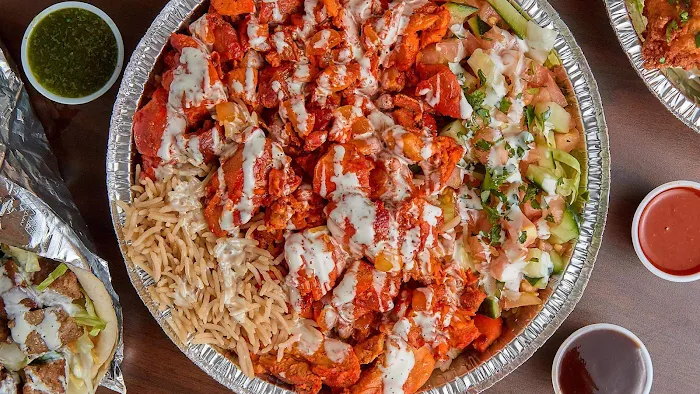 Naz's Halal Food - Levittown Picture 5