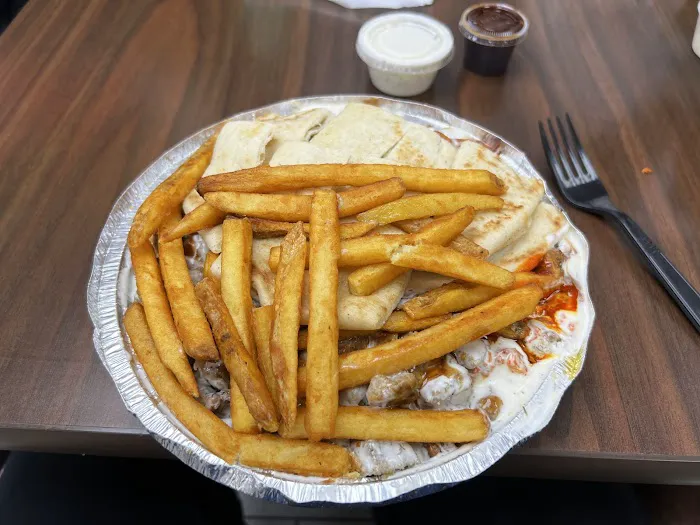 Naz's Halal Food - Levittown Picture 7