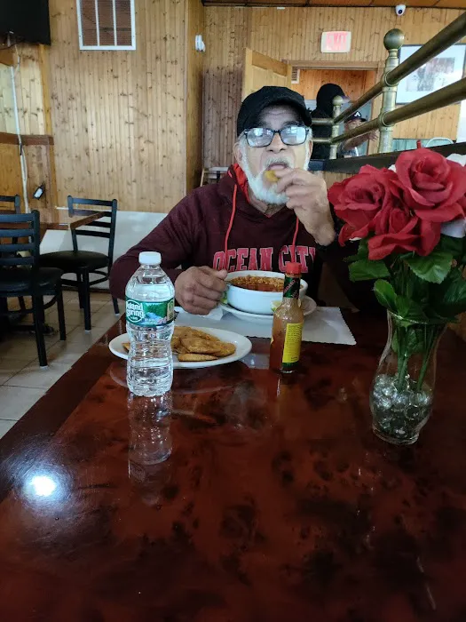 Latin Star Picture 4