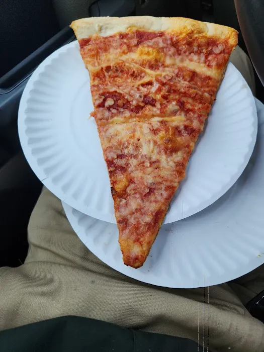 Ed's Pizza & Kitchen Picture 6