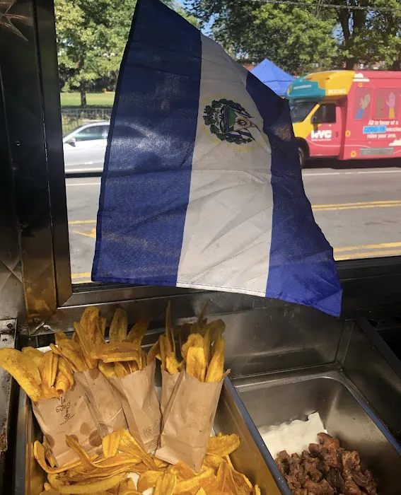 El Olomega Pupusas Picture 3