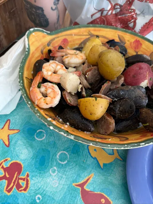 Gilligan's Clam Bar & Grill Picture 1