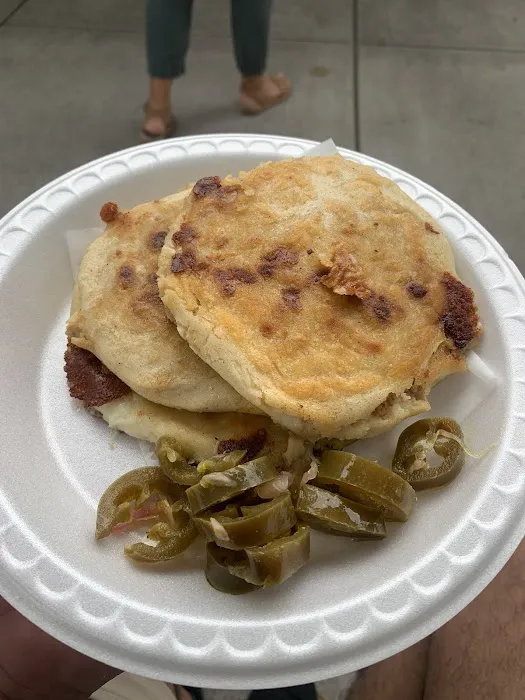 El Olomega Pupusas Picture 7