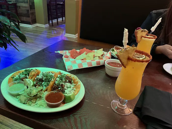 Rosarito Tacos & Tequilas Picture 1