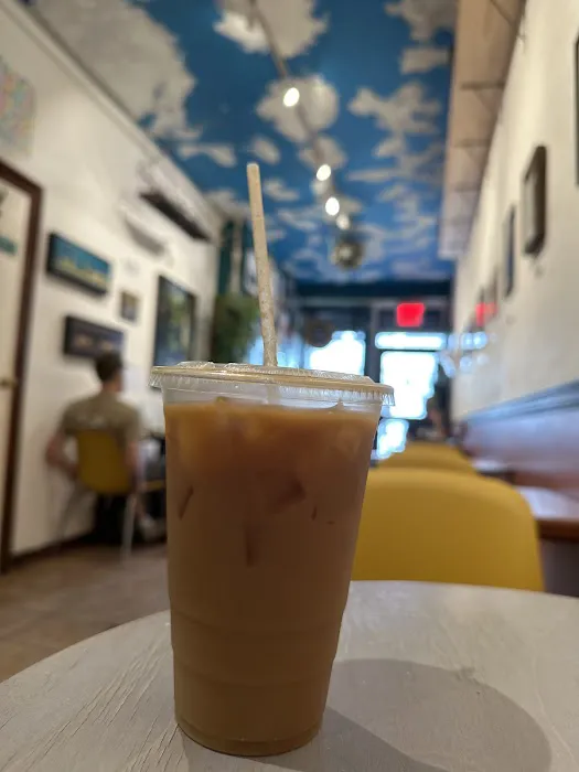 Roots Cafe Picture 3