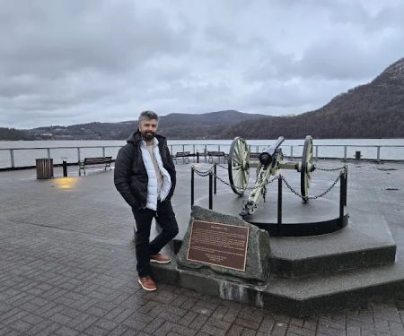 Hudson House River Inn