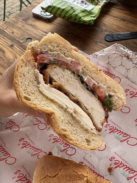 Claude's Italian Specialties Picture 9