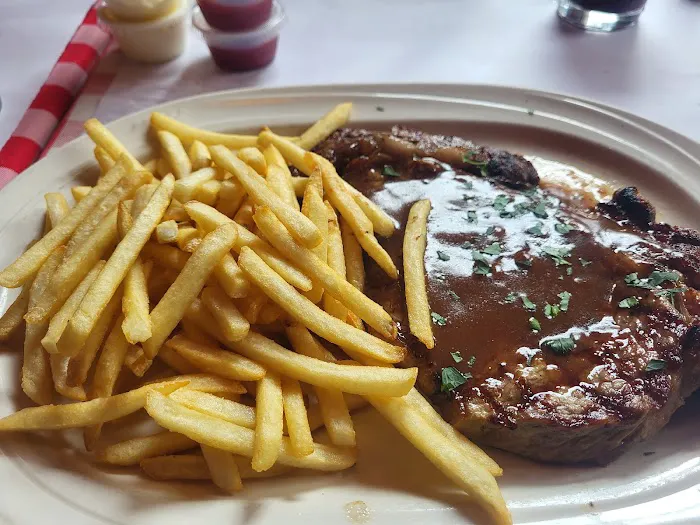 Le Bouchon Picture 5