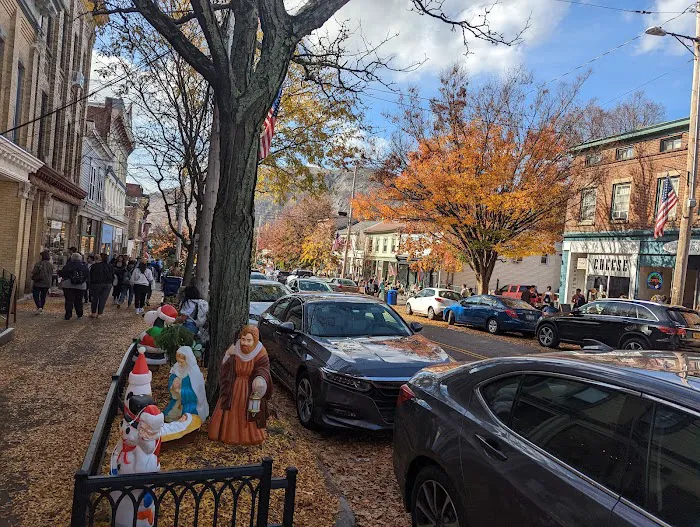 New Ming Moon Kitchen Picture 9