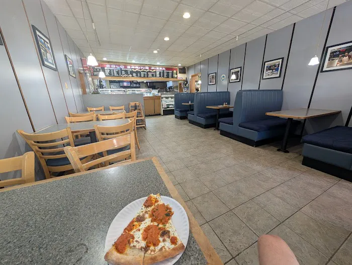 Cold Spring Pizza Picture 10