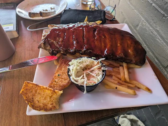 J. Murphy's On Main Picture 10