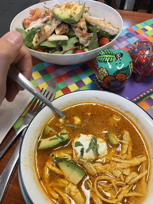 Juanita's Kitchen Picture 5