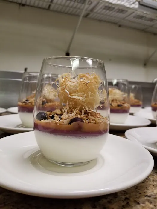 Al Di La Pizzeria & Bistro Picture 7