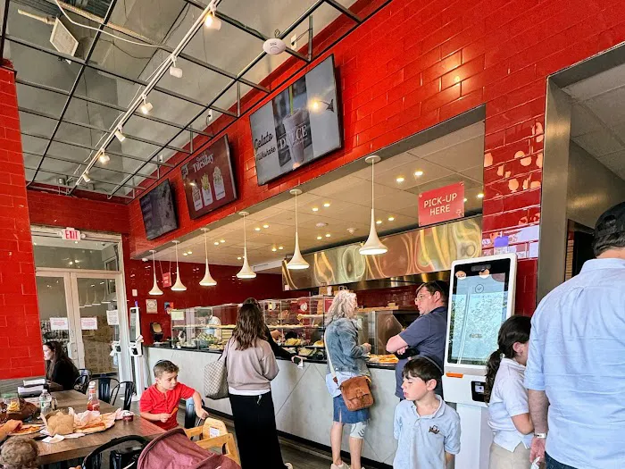 Pies n' Fries Picture 3