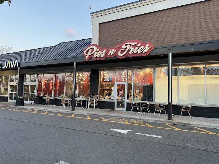 Pies n' Fries Picture 6