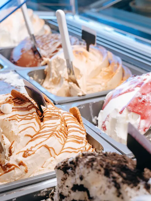 Pies n' Fries Picture 7