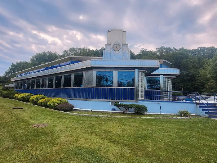 Mount Ivy All American Diner Picture 6