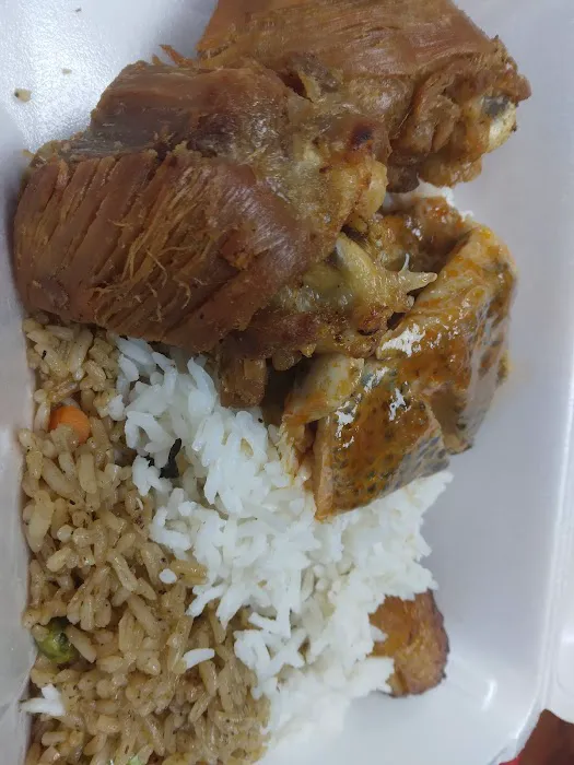 Golden Spot Halal Restaurant Picture 8