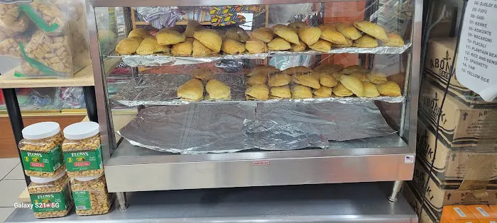 Golden Spot Halal Restaurant Picture 9