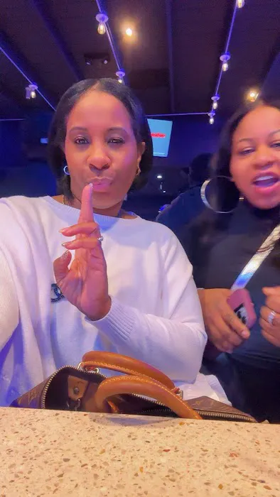 Firstclass Restaurant & Lounge Picture 5