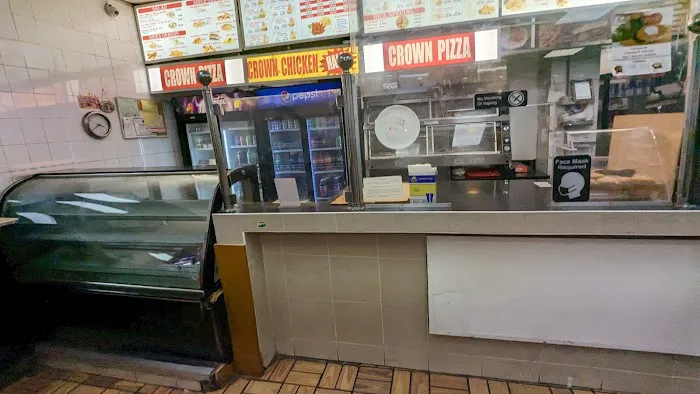 Crown Chicken & Pizza Picture 3