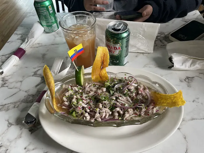 LA Restaurant & Lounge Picture 3