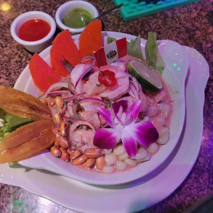 LA Restaurant & Lounge Picture 8