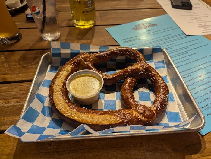 Redd's Biergarten Picture 5